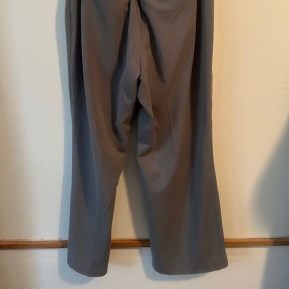 Rafaella Woman Gray high waist wide-leg trouser, size 18WP - Picture 2 of 3